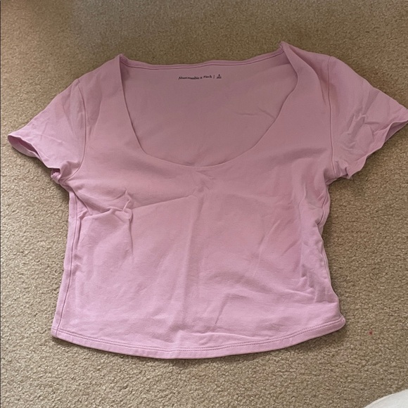 Abercrombie & Fitch Light Pink Short Sleeve Crop Top - Picture 1 of 3